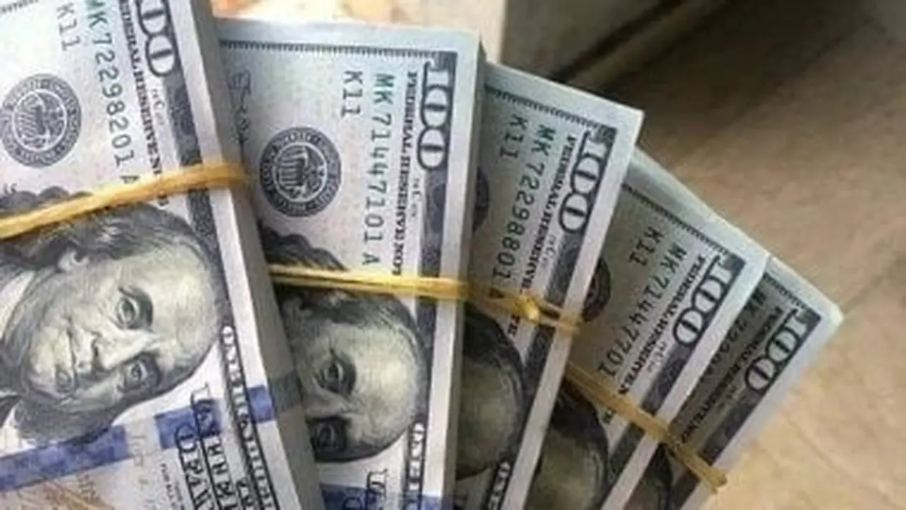 استقرار ملحوظ.. سعر الدولار أمام الجنيه في تعاملات الاثنين بداخل البنوك المصرية